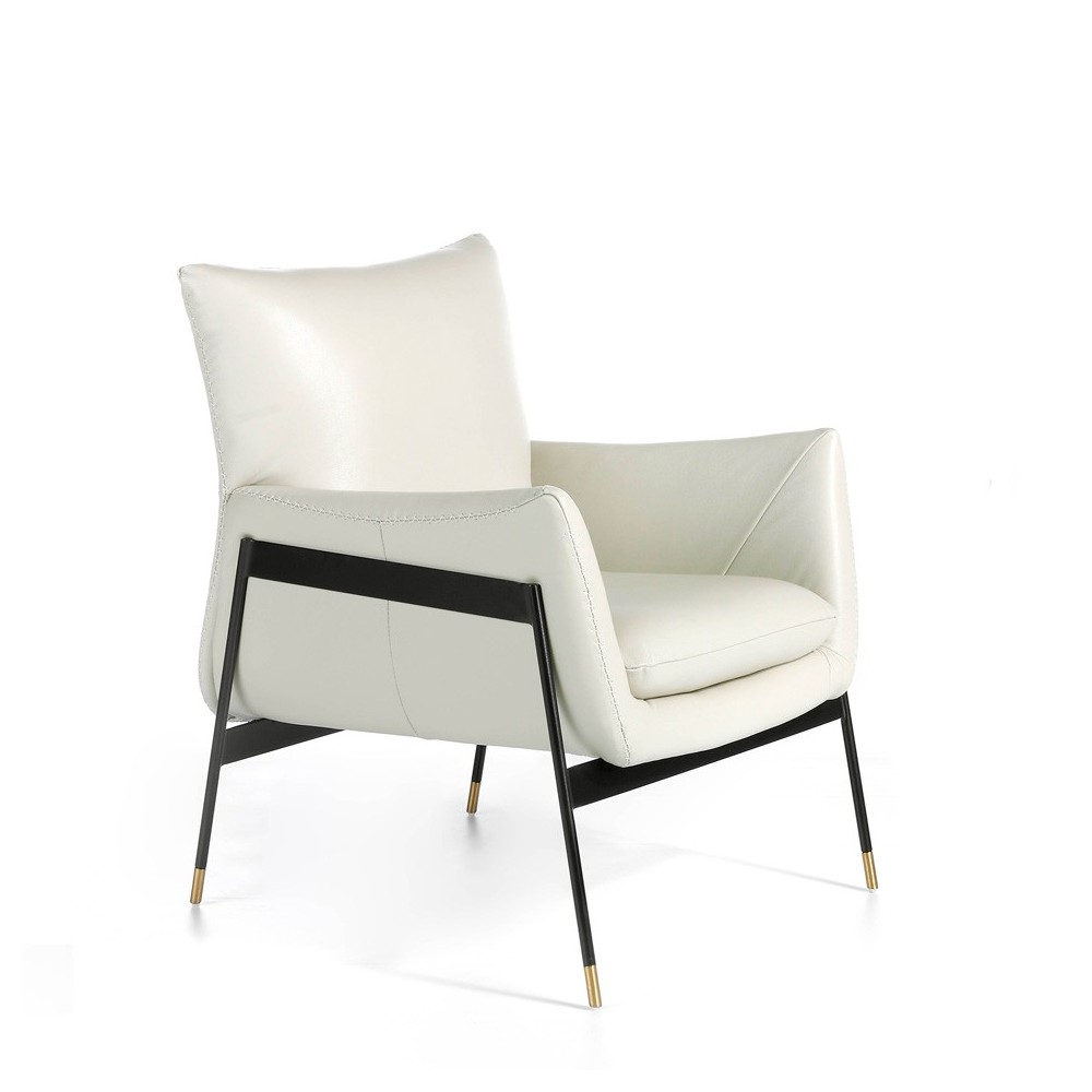 sillón cerda de metal en cuero blanco