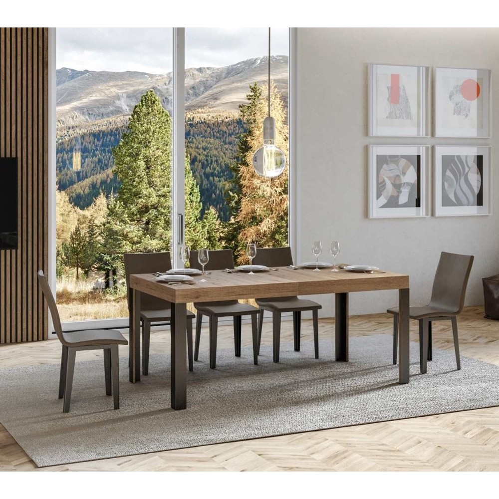 Linea Piccolo uitschuifbare tafel met een eenvoudig maar ontwerp