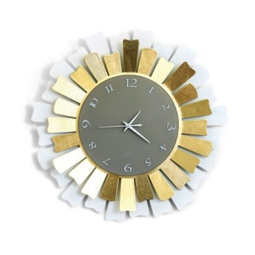 Lux-kello, valmistaja Arti e Mestieri , laserleikkaus Valmistettu Italiassa