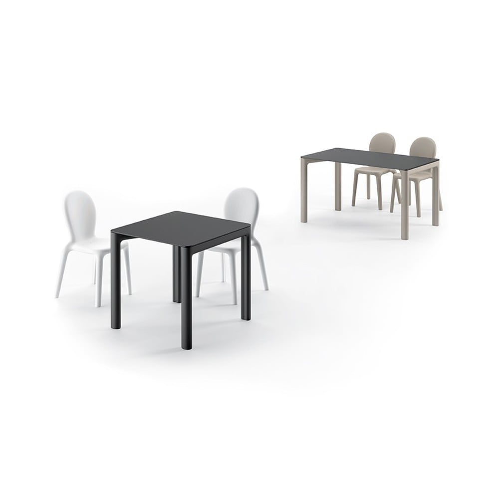 plust chloè table outdoor table versions
