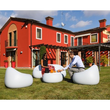 Plust Gumball Sofa outdoor sofa in polyethylene