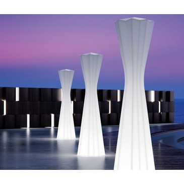 Plust Frozen Lamp Floor lamp in polyethylene | kasa-store