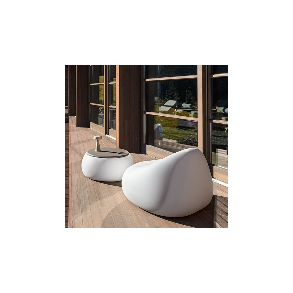 Plust T Ball Sofabord lavet af polyethylen | kasa-store