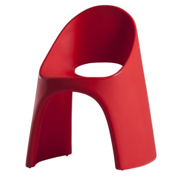 Slide Amélie -sarja, jossa on 2 polyeteenistä valmistettua tuolia, saatavana useissa eri muodoissa