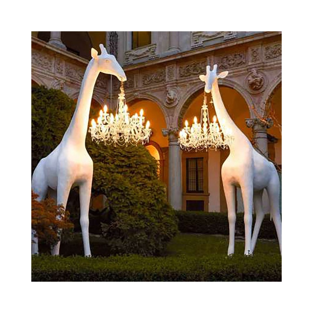 qeeboo giraffe illuminated floor lamp