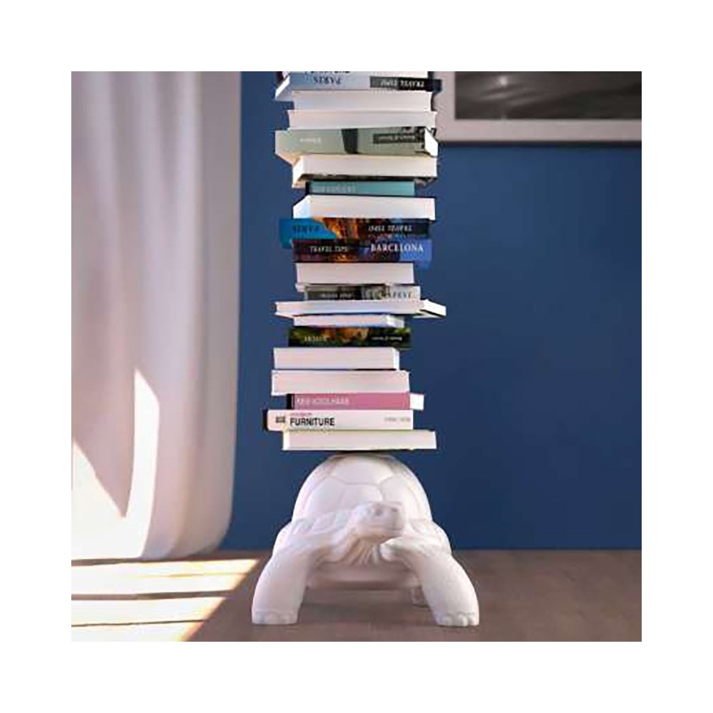 qeeboo Turtle Carry Bookcase bibliothèque blanche salon