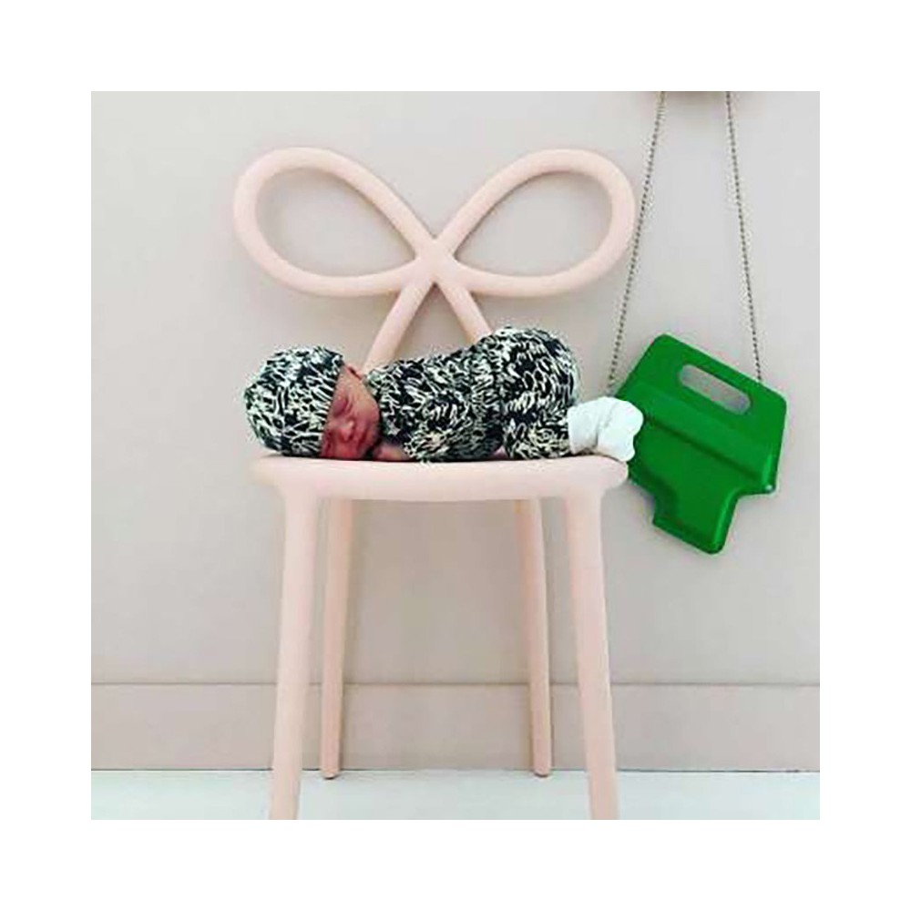 qeeboo ribbon chair pink baby chair