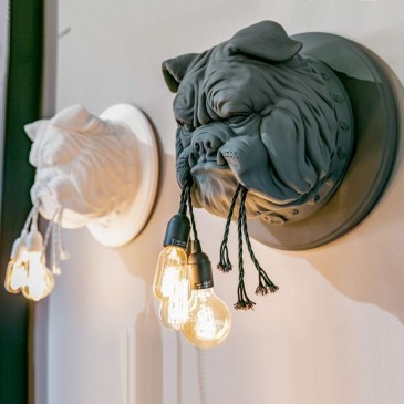 Amsterdam la lampada da parete di Karman a forma di bulldog inglese