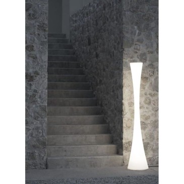 Pol Biconical de Martinelli Luce com iluminação ajustável via App
