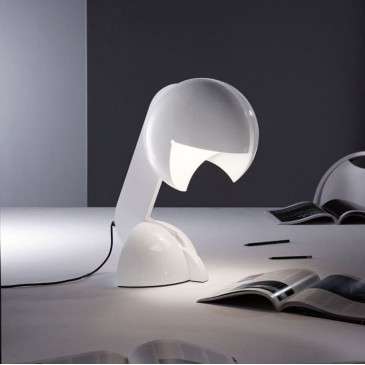Ruspa lampe af Martinelli Luce designet af Gae Aulenti