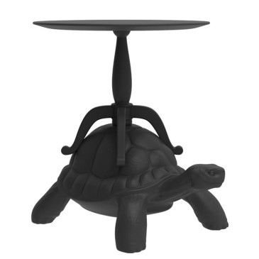 Qeeboo Turtle Carry Table is the coffee table with a unique design | kasa-store