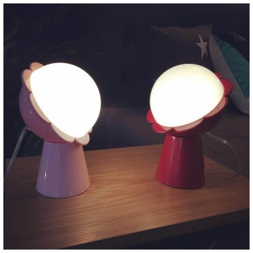 Foto del set de lámparas de mesa Daisy de Qeeboo