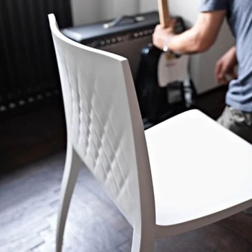 Horm Ki design stoel in massief hout stapelbaar | kasa-store
