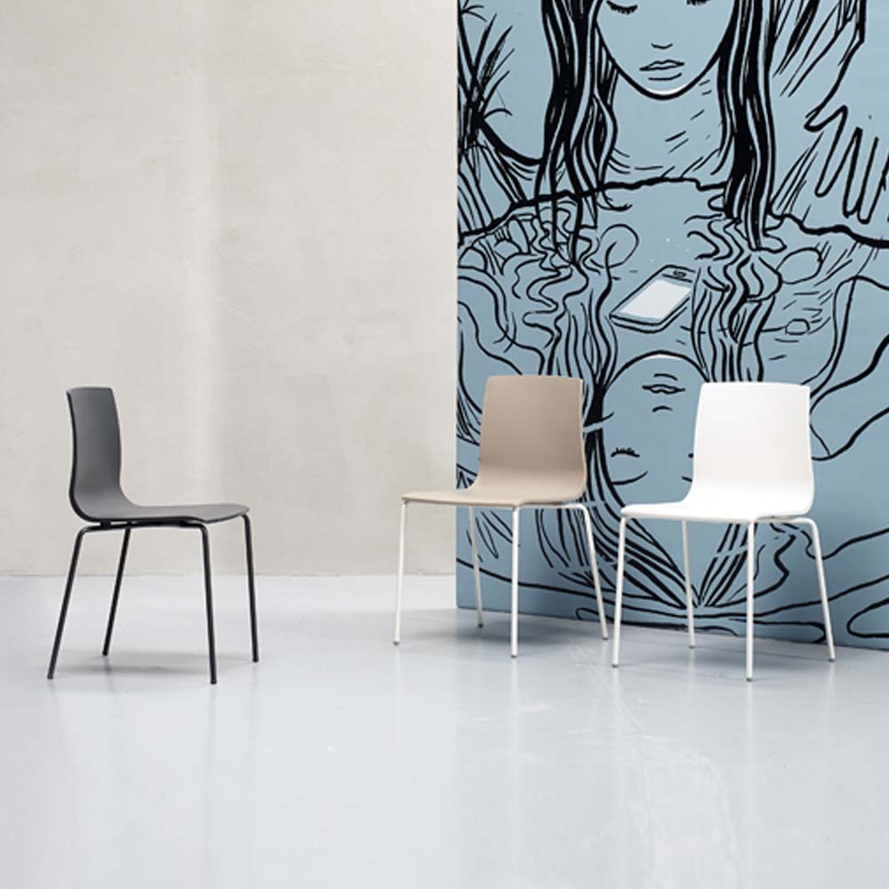 Scab design stol Alice Stapelbar upp till 10 stycken | kasa-store