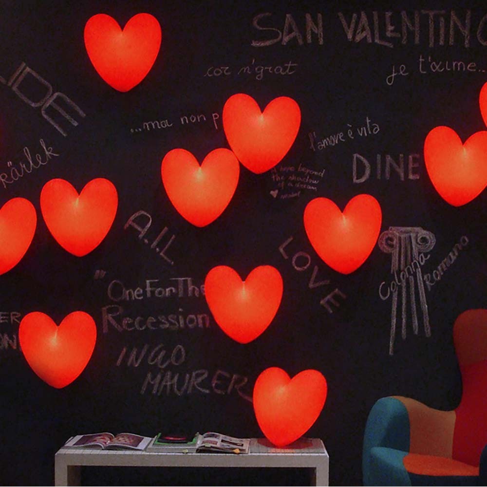 Slide Love το φωτιστικό τοίχου σε σχήμα καρδιάς | kasa-store