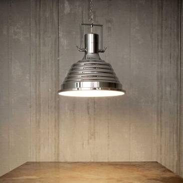 Fisherman suspension lamp in metal with glass plate as diffuser. Available in 3 different finishes