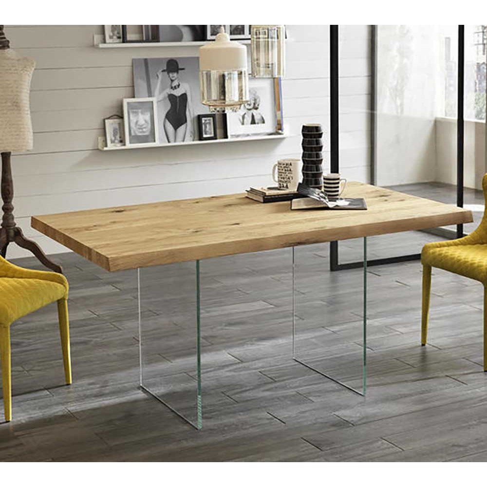 Snookertafel met glazen onderstel en houten blad. Scandinavische stijl.