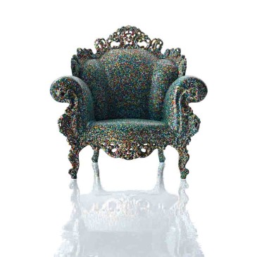 Proust fauteuil gemaakt door Magis ontworpen door Alessandro Mendini
