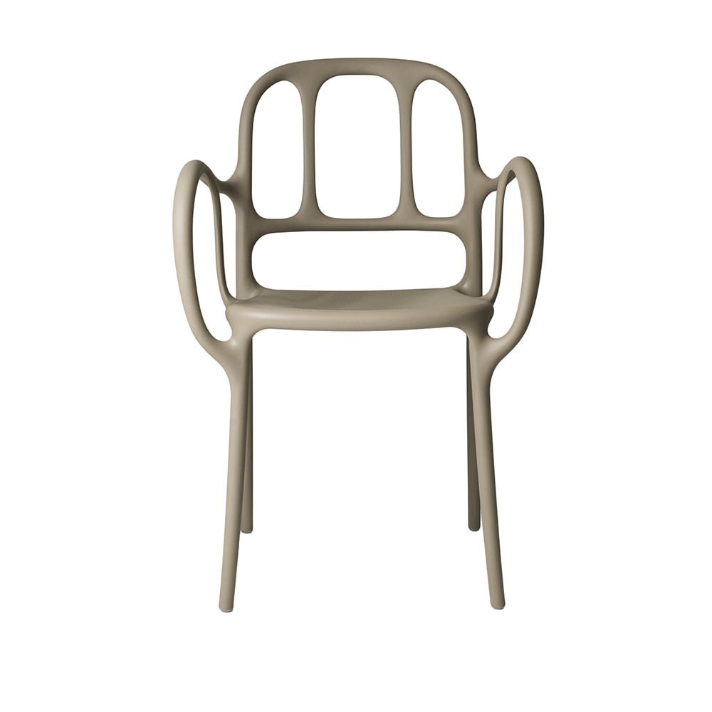 Magis Milà la silla de diseño para interior y exterior | kasa-store