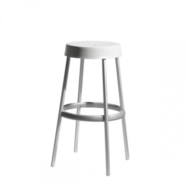 Natural Gim stool, quality and resistance, for bars and kitchens.
