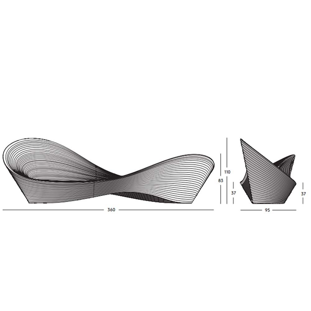 Folly outdoor bench by Magis between sculpture and functionality | kasa-store