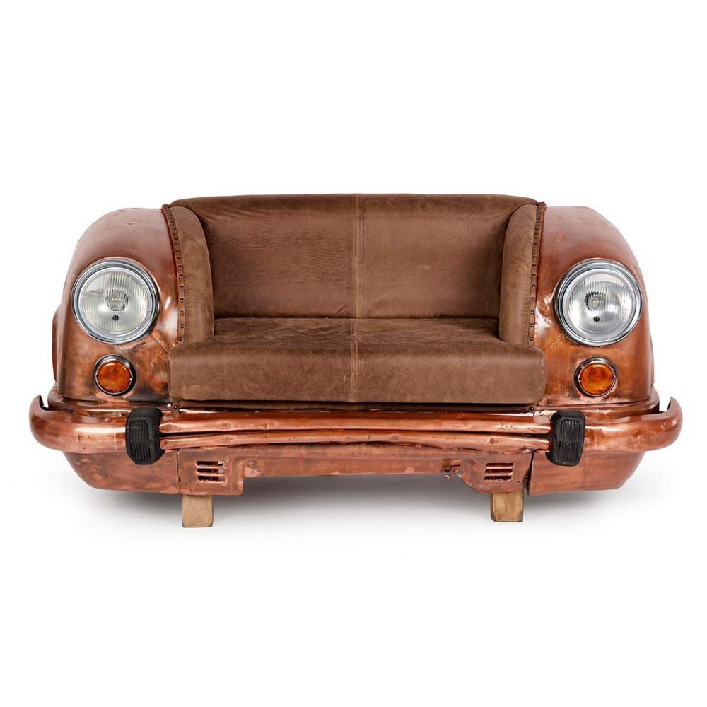 Auton muotoinen Ambassador-sohva saatavilla kahdessa eri värissä | kasa-store
