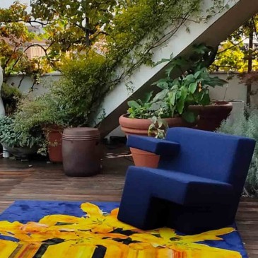 Qeeboo Primitive lænestolen med en frisk og moderne stil | kasa-store