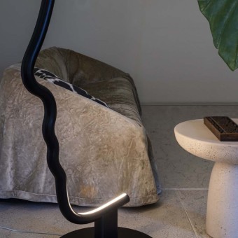 Vis a Vis floor lamp by Mogg