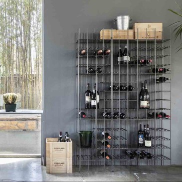 Mogg Metrica A Wine bottle holder with structure in steel rods with glass shelves
