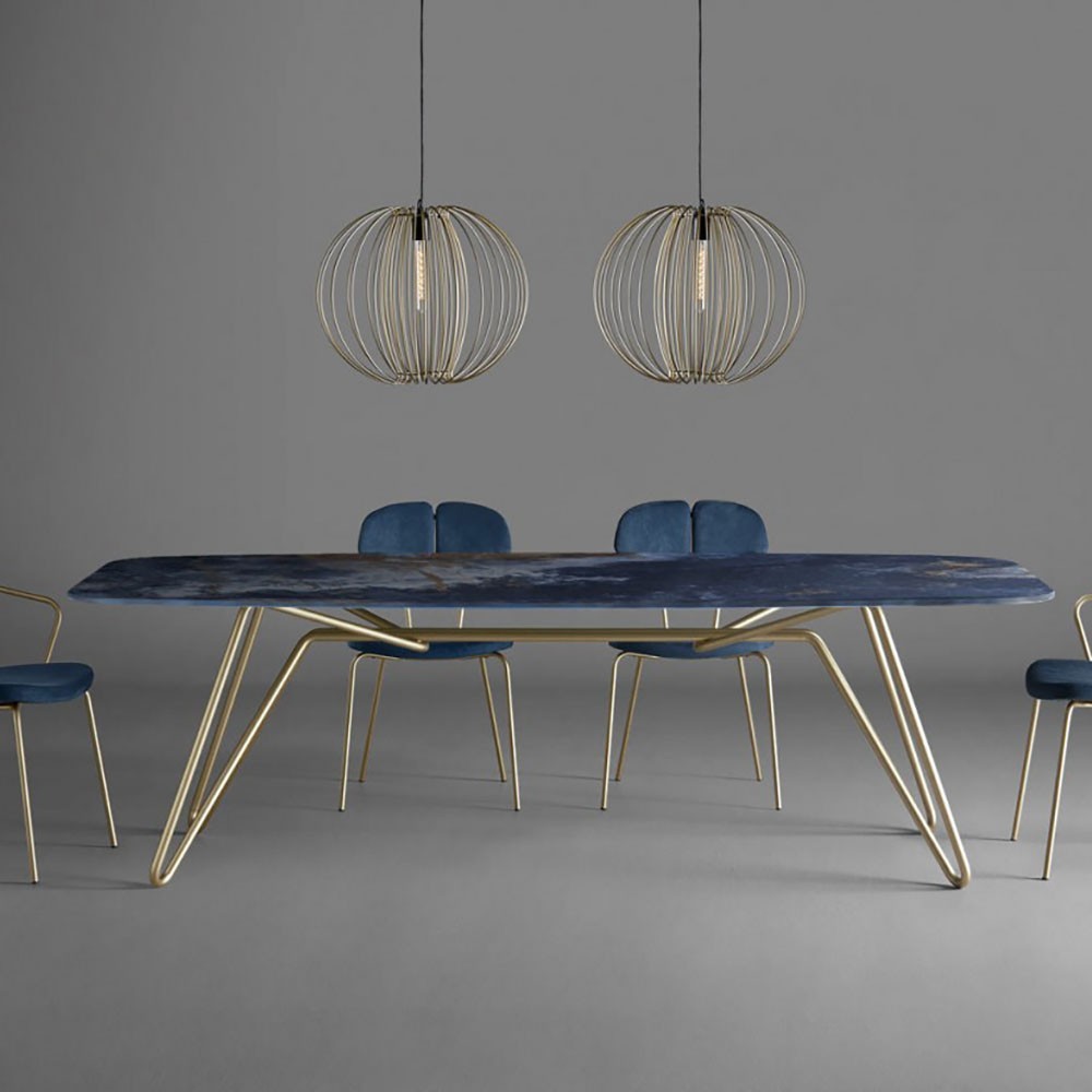 Colico Italo -pöytä, jossa sininen marmorinen kansi ja kultaiset jalat | kasa-store