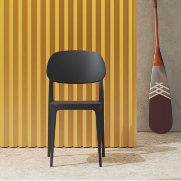 Alma Design Amy stapelbar stol med eller utan armstöd | kasa-store