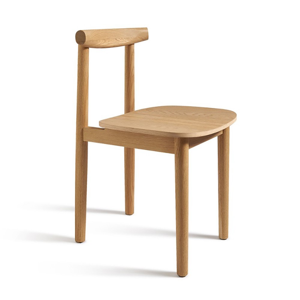 Atipico Lola chair in ash or natural oak wood | kasa-store