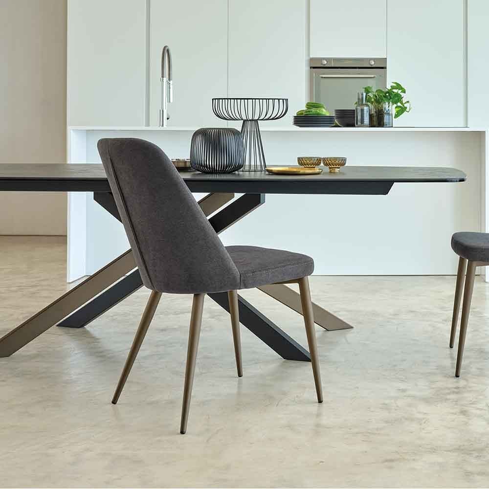 Nora modern stol stark karaktär unik design | kasa-store