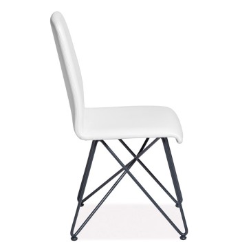 Stuhl Mia in zwei Versionen erhältlich