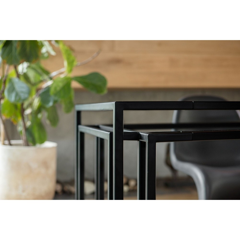 Σταθερό τραπέζι Mogg Hotline με καθαρές και minimal γραμμές | kasa-store