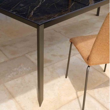 Galileo extendable table with metal legs, glass top