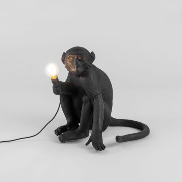 Lampe à poser en résine Seletti Monkey Lamp disponible en blanc ou noir