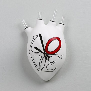 Ρολόι τοίχου Battiti Love σε σχήμα ανθρώπινης καρδιάς από ρητίνη