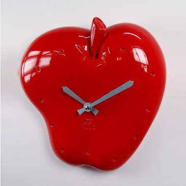 Relógio de parede em forma de maçã vermelha feito de resina decorada à mão