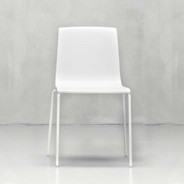 La seggiola Alina sedia bianco panna