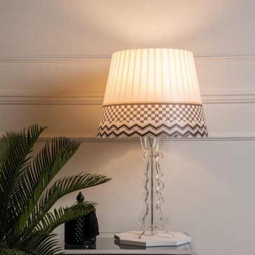 Lampe de table Brighella en plexiglas disponible dans de nombreuses finitions