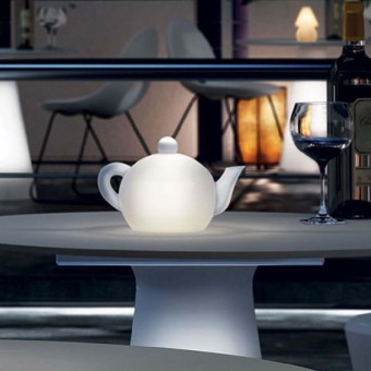 Lyxo Tea Light rechargeable table lamp