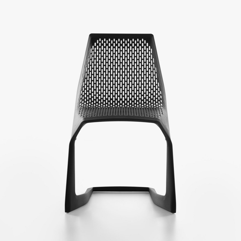 Plank Myto Chair der Outdoor-Stuhl von Konstantin Grcic | kasa-store