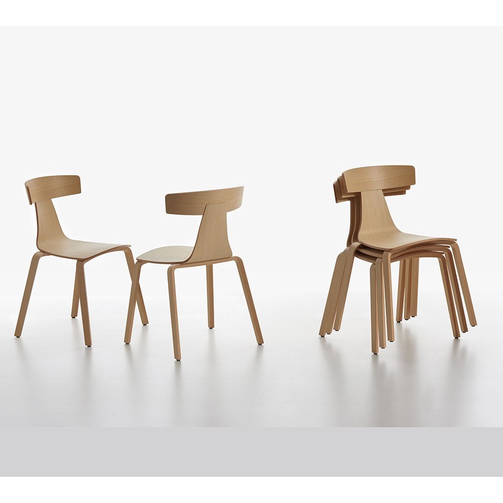 Remo wooden chair by Plank | kasa-store