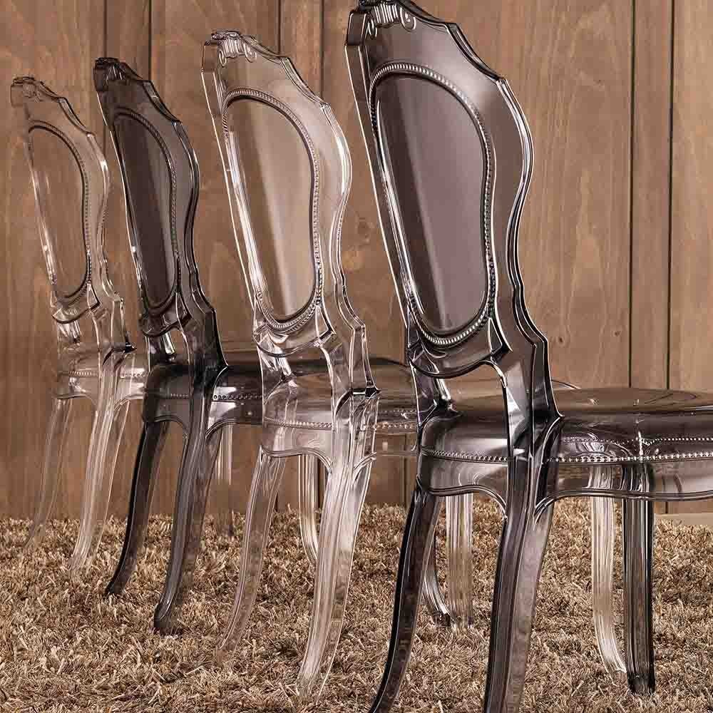 Conjunto de cadeiras de policarbonato com design retrô