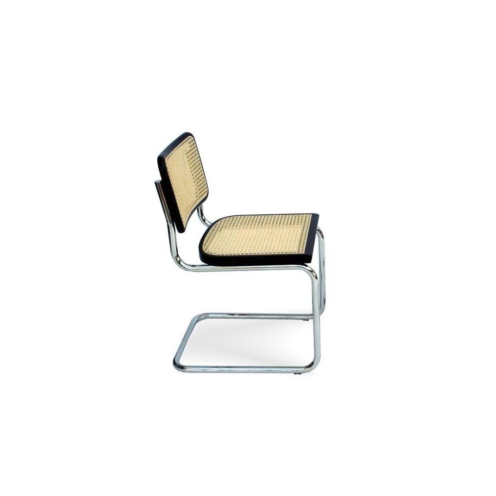 Re-edition av Cesca stol av Marcel Breuer med stål och käpp struktur