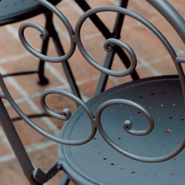 Orta outdoor chair made of iron