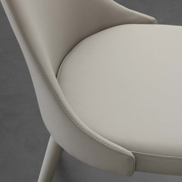 Μεταλλική καρέκλα με επένδυση από οικολογικό δέρμα