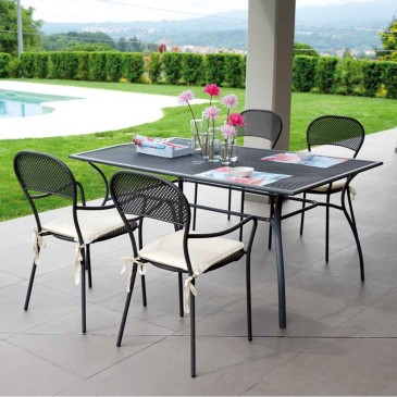 Ameno garden table in painted iron