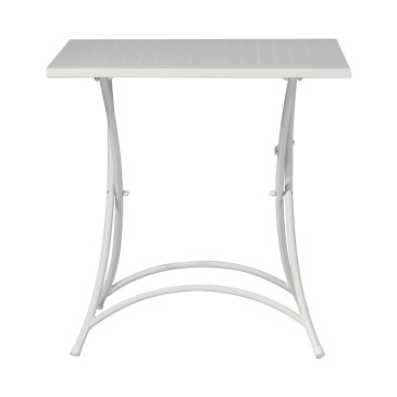 Square outdoor table suitable for gardens or bars